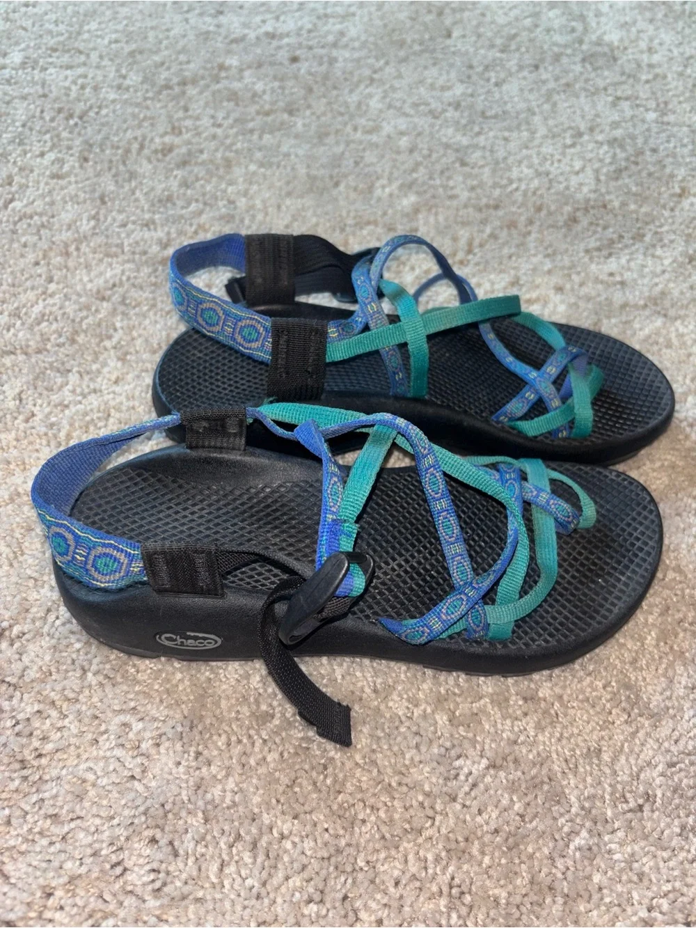 Chaco Z2 Classic Double Strap Toe Loop Hiking Sandals Blue Teal Geometric 10